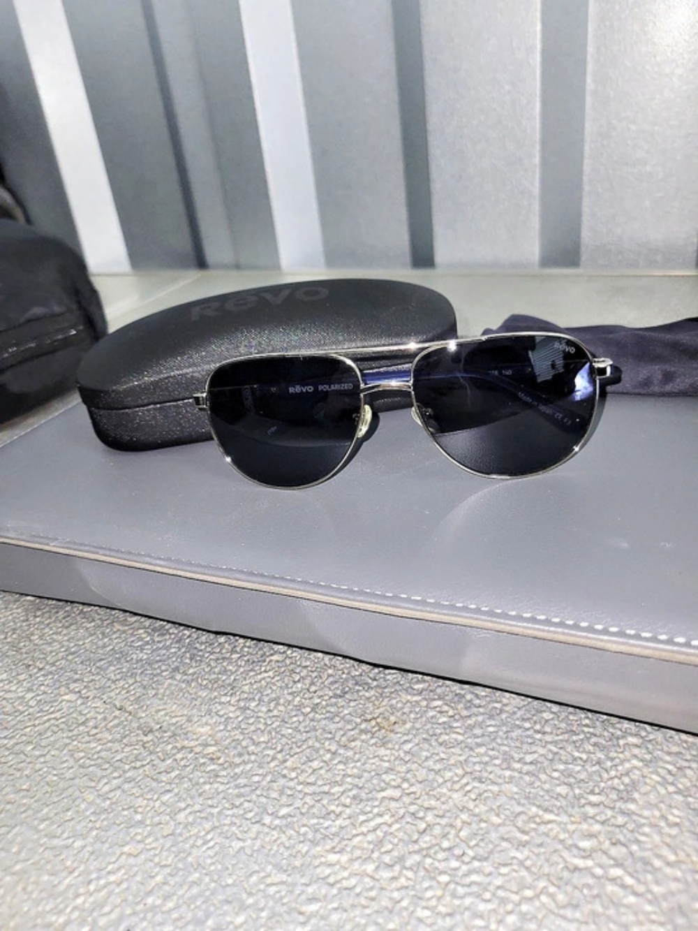 Revo Conrad Sunglasses RE1106 Like New